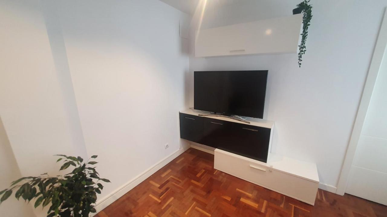 El 5º De Eusebio Miranda - Garaje - Wifi - 3 Hab Y 2 Banos - Vut-3027-As Apartment Gijon Ngoại thất bức ảnh